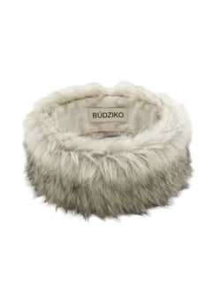 Furry headband with 'Büdziko' label on a white background