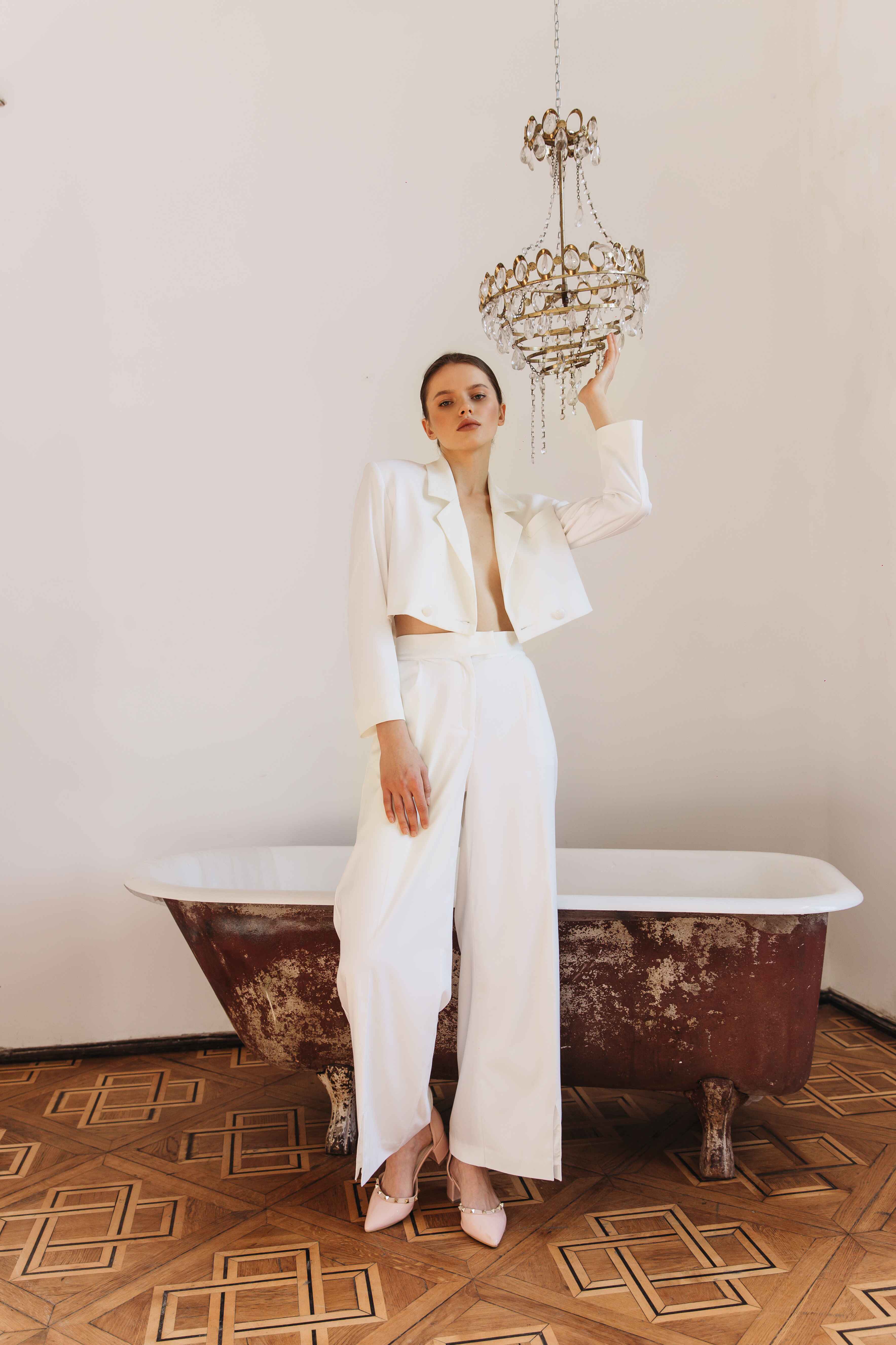 white palazzo trousers for women