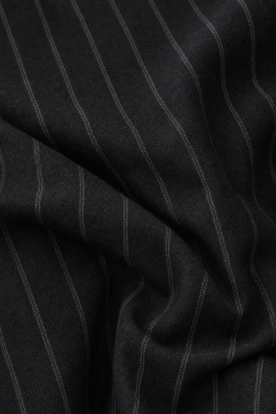 Shell 100% wool, lining 100% viscose