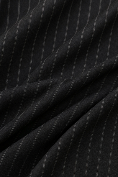 Shell 100% wool, lining 100% viscose