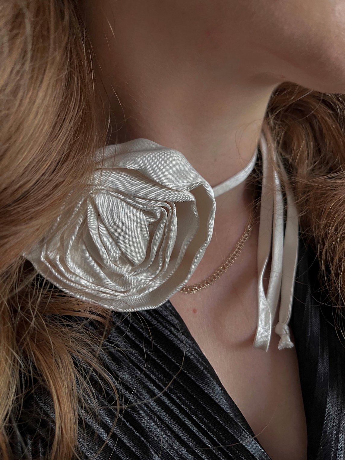 flower choker