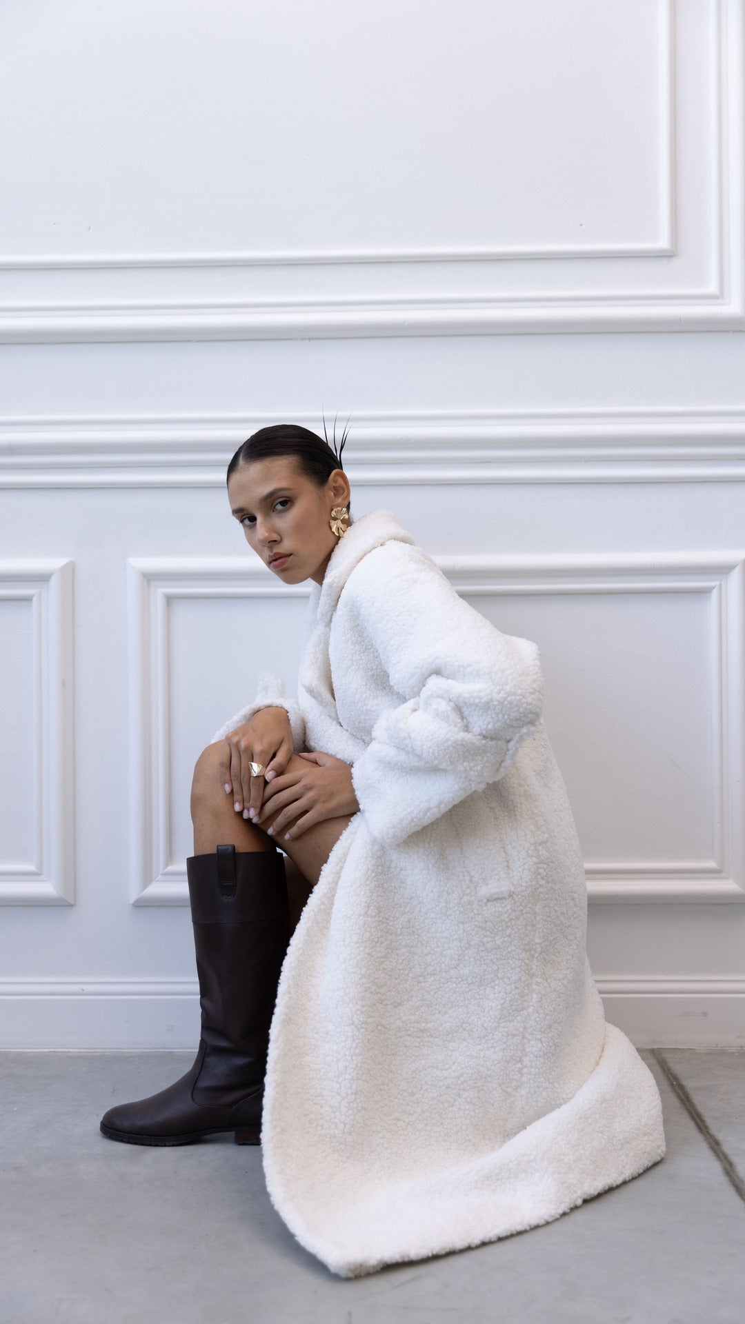 Milky-White Long Teddy Coat | BÚDZIKO
